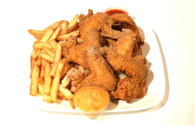 Com # 8 Whole Wings.