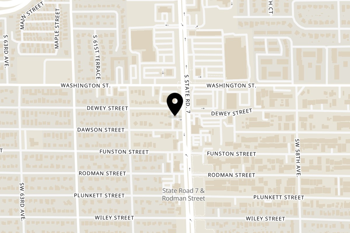 Map showing the location of Quickie’s Burgers, Wings & Seafood Hollywood on 1000 S State Rd 7 in Hollywood